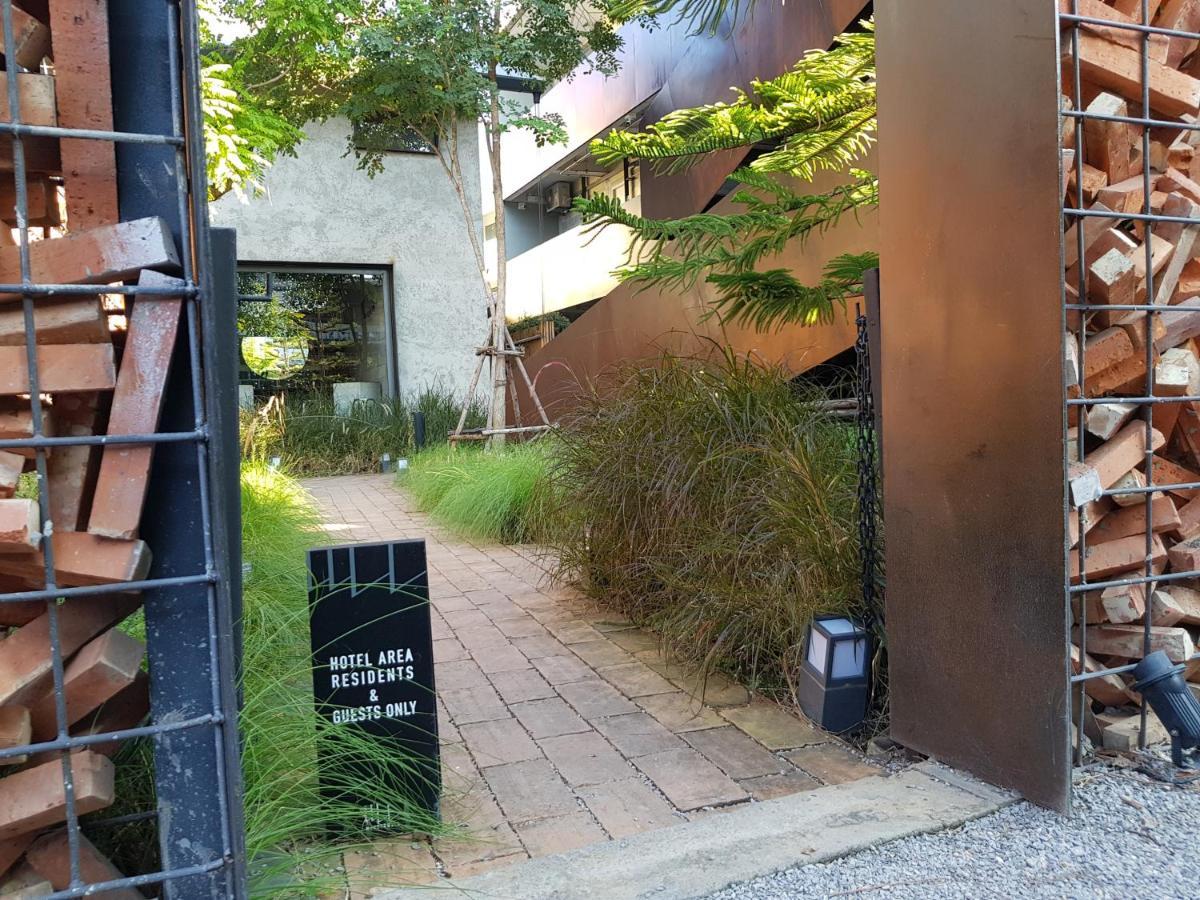 Wonderwall Hotel Chiang Mai Exterior photo