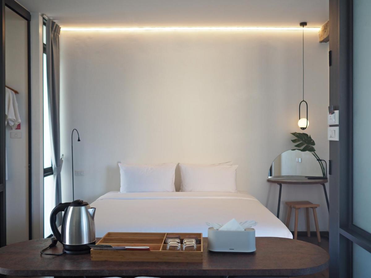 Wonderwall Hotel Chiang Mai Exterior photo